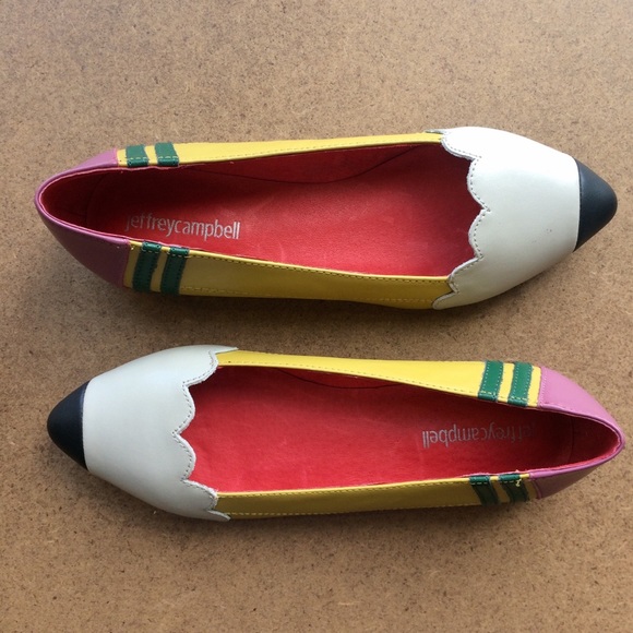 pencil me in leather flat